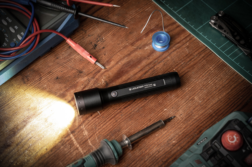 LEDLENSER 1,400lm LED Torch w/Mag Charge