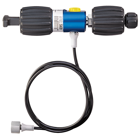 P4 PRESSURE TEST PUMP C/W HOSE